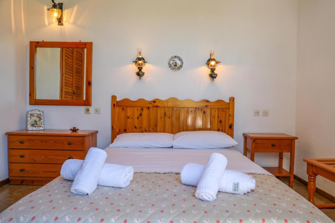 Pandora Studios Skiathos Kolios Exteriör bild