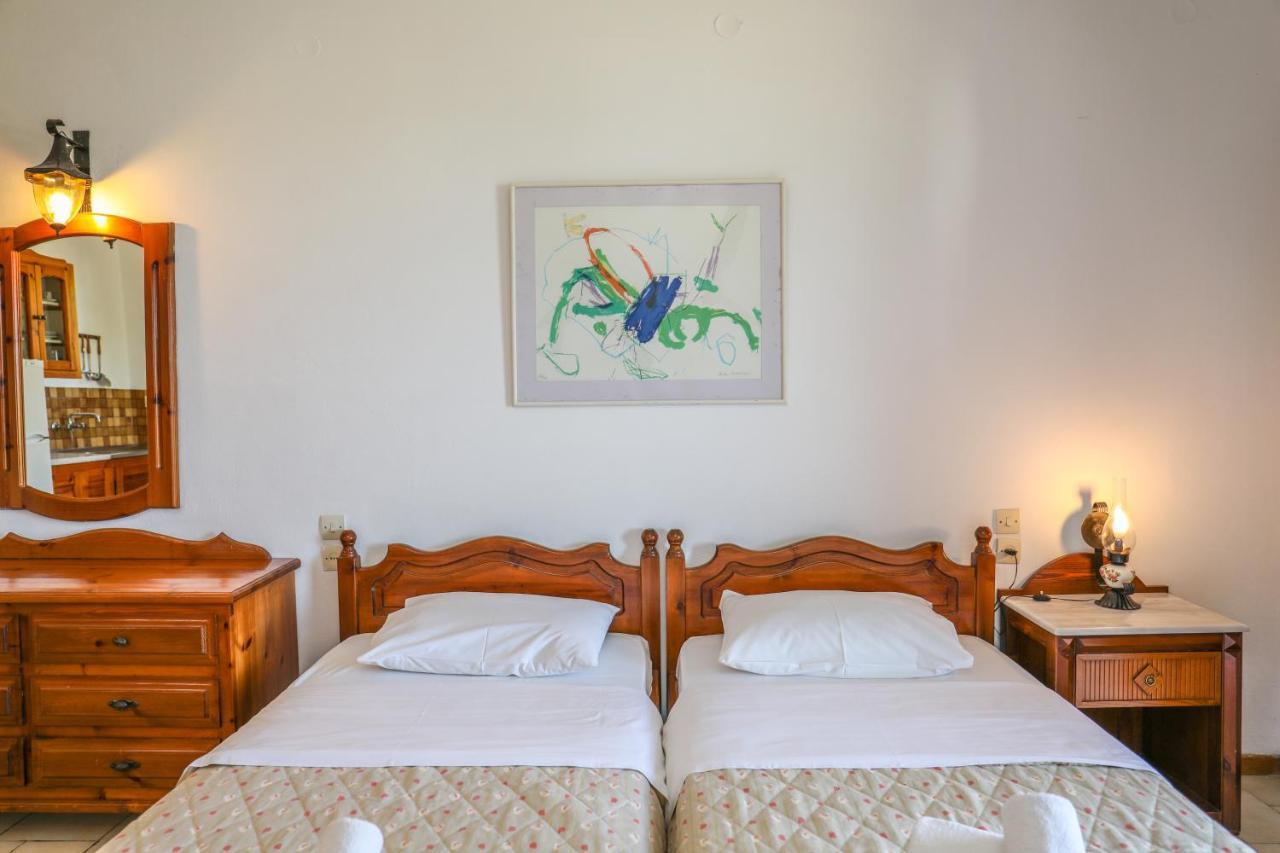 Pandora Studios Skiathos Kolios Exteriör bild