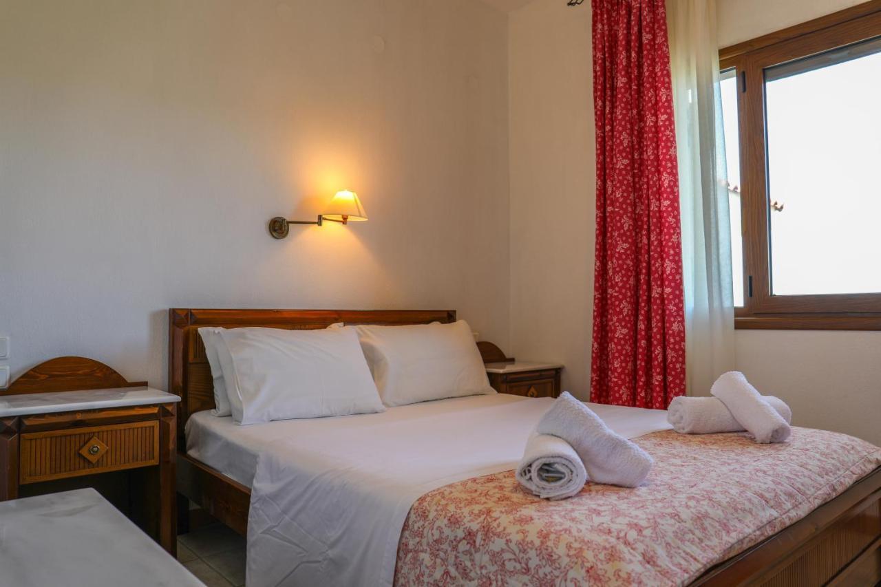 Pandora Studios Skiathos Kolios Exteriör bild