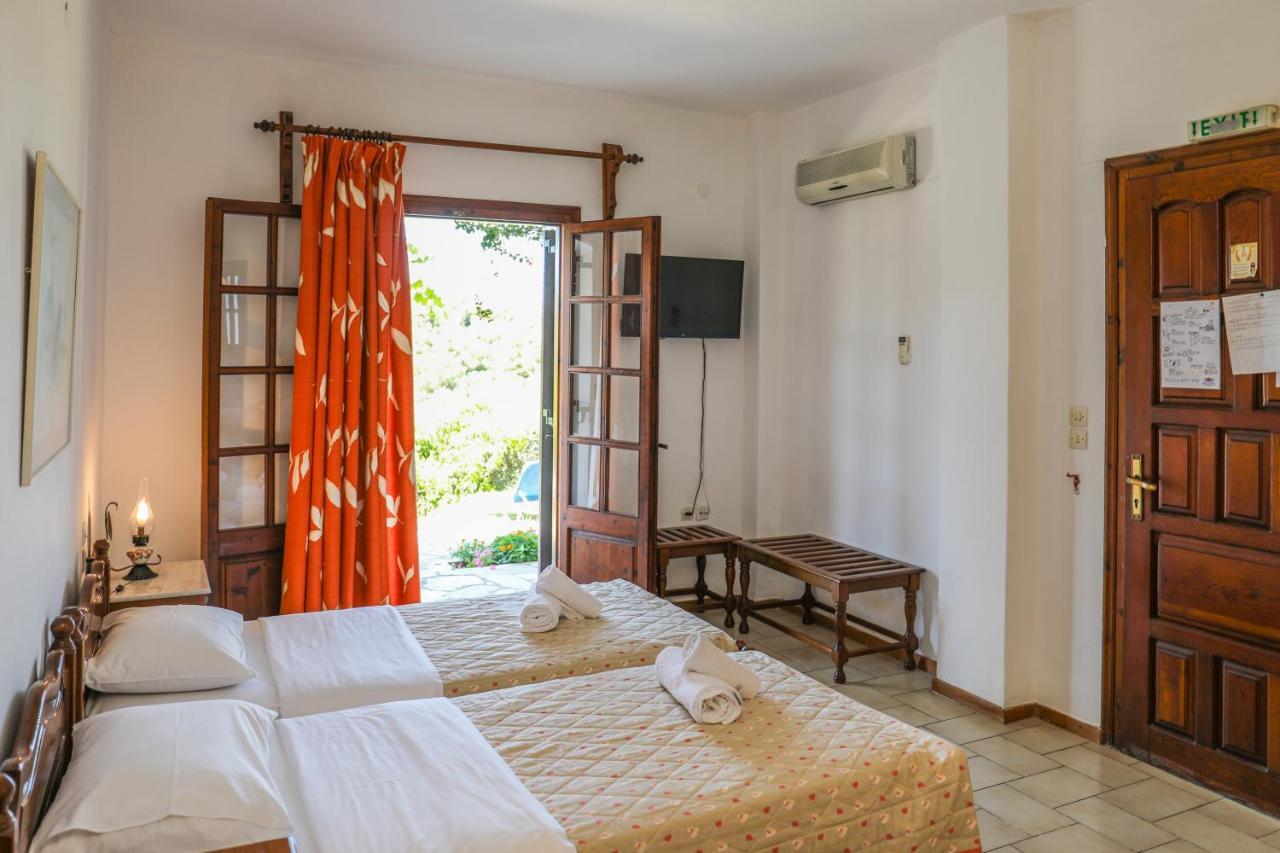 Pandora Studios Skiathos Kolios Exteriör bild